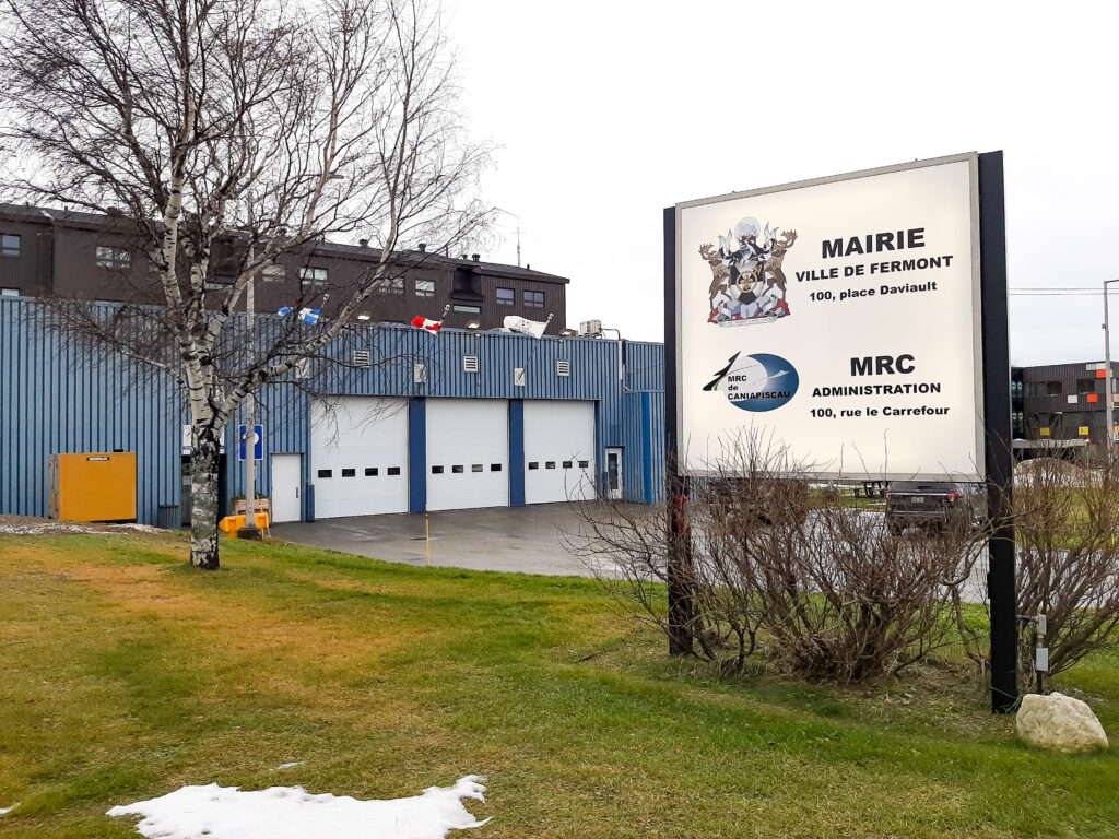 ancienne caserne de pompiers recyclée en mairie